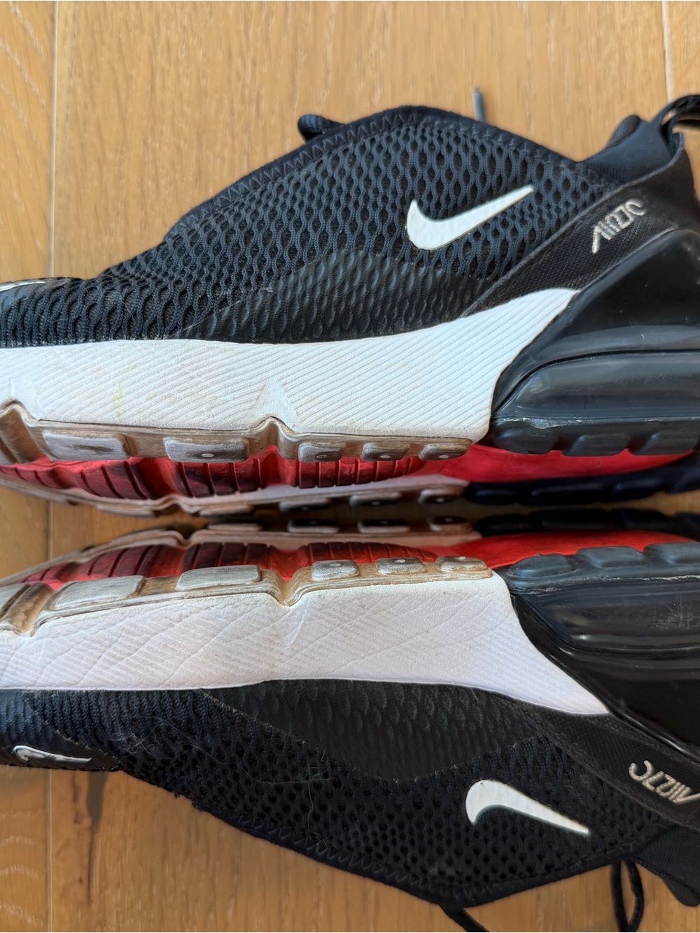 Nike Kids Black Air Max 270 Sneakers - Picture 3 of 4